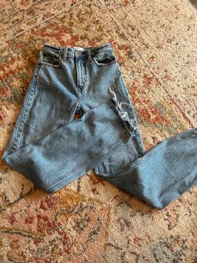 A&F The 90’s Relaxed High Rise Distressed Hem Straight Leg Jeans